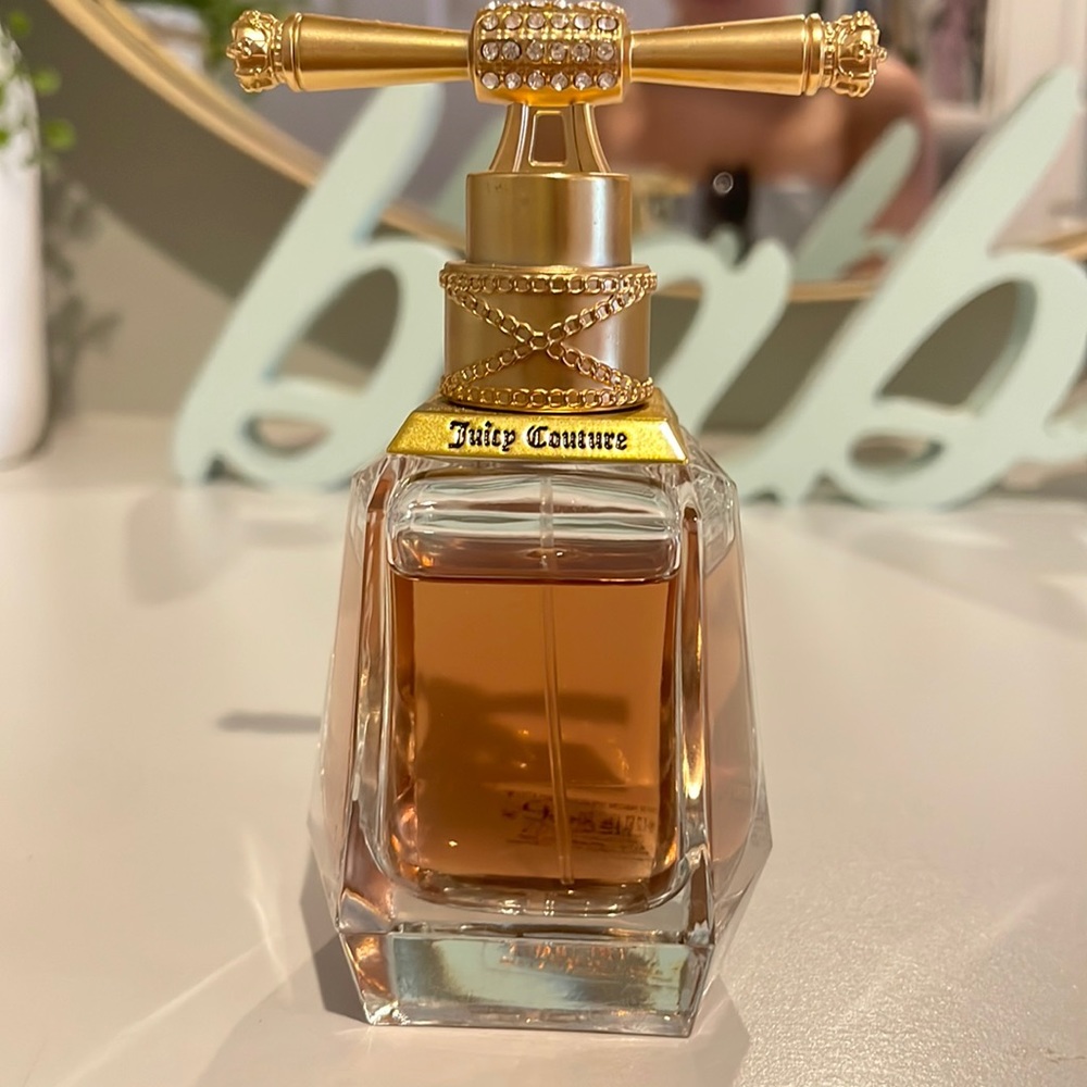 I Am Juicy Couture by Juicy Couture 1.7 oz Eau de Parfum spray for Women